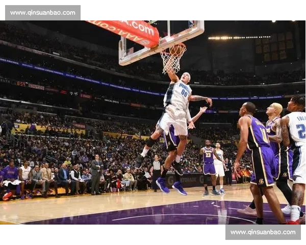 懒汉 7 号的 “零准备” 杀招:原地跳投藏真章